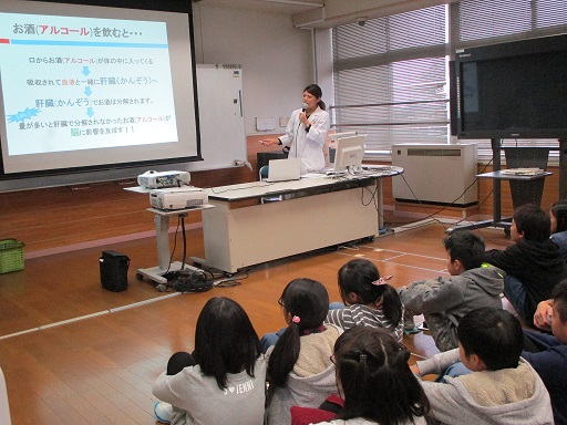 株式会社イノベイションオブメディカルサービスってどんな会社？社風・年収を現役社員にインタビュー！